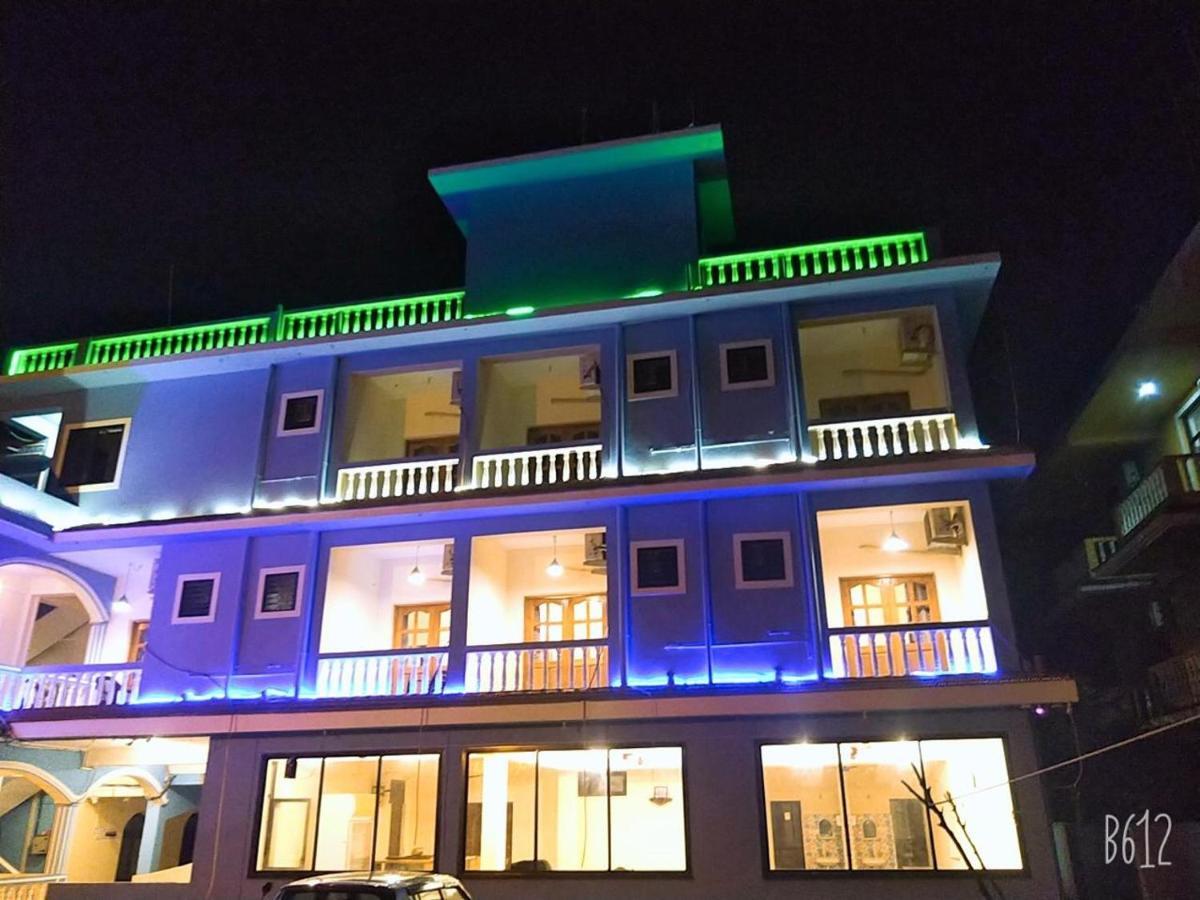 Dom'S Inn Calangute Esterno foto